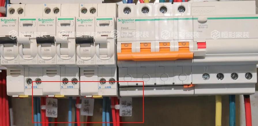 恒彩装饰公司水电零交叉工艺5.jpg