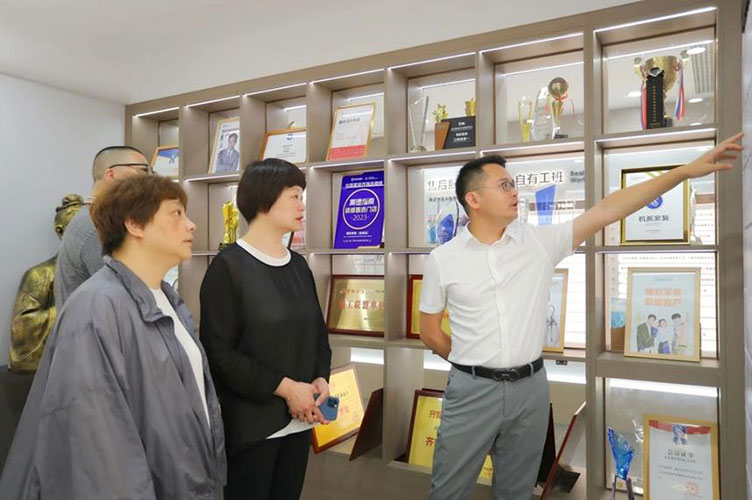 杭州装饰装修协会5杭州市建筑装饰行业协会.jpg